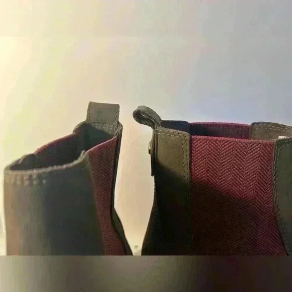 Timberland Pull-on Lug Boots NWOT - Picture 4 of 13